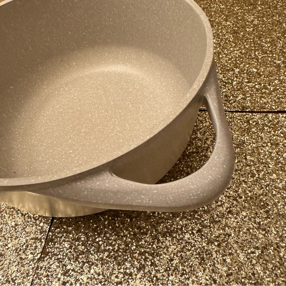 Masterclass Premium Cookware 
CASSEROLE 4.5 QT With Lid, beige new - Picture 6 of 9